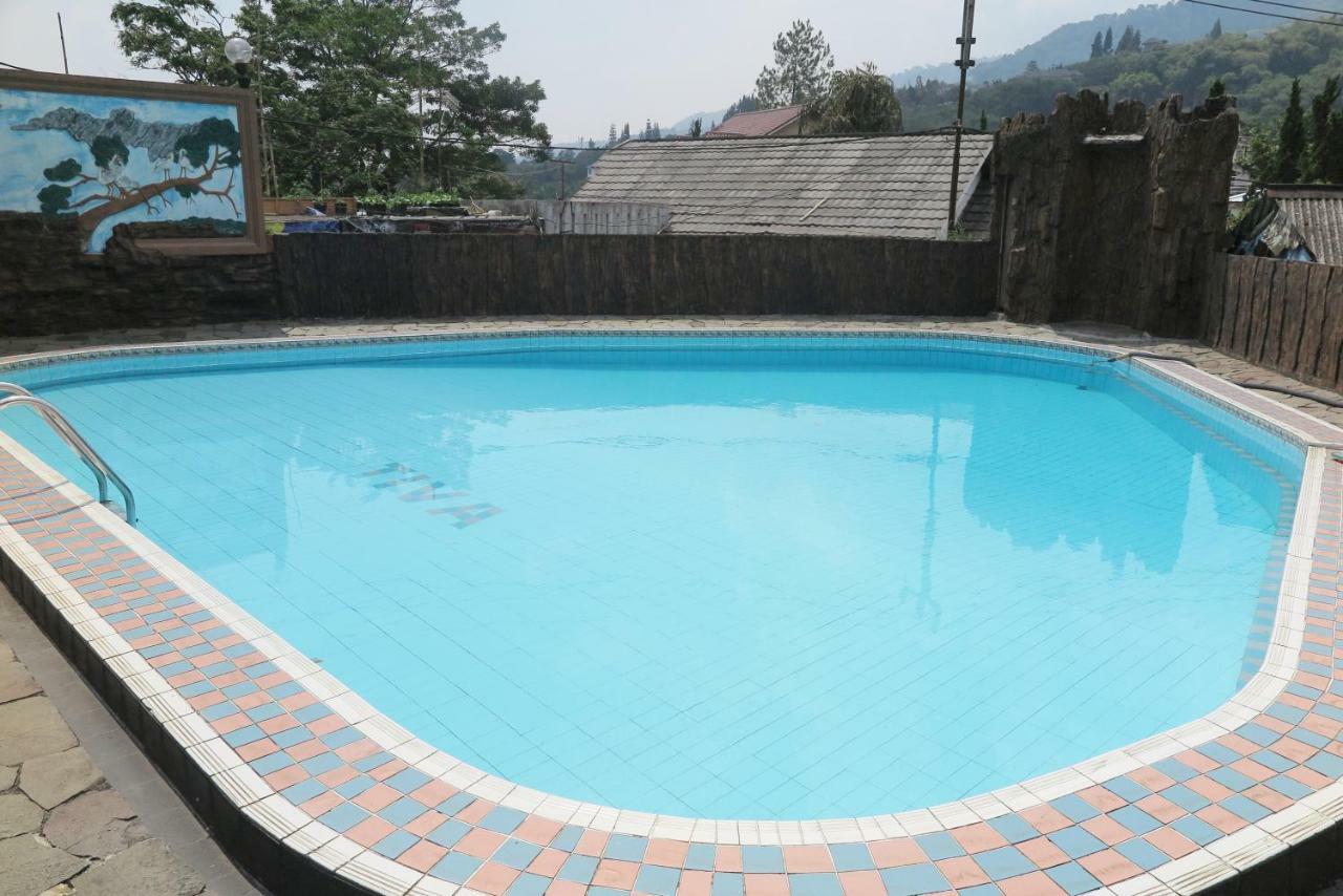 Villa Tiandiva Cisarua Exteriér fotografie
