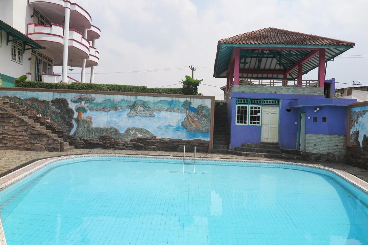 Villa Tiandiva Cisarua Exteriér fotografie